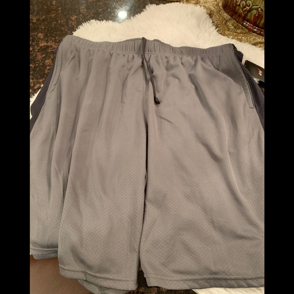 Men’s UNIPRO Bubble Mesh Training Short 2X…